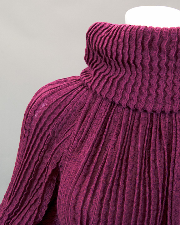 Collar detail of burgundy textured knit kersey dress