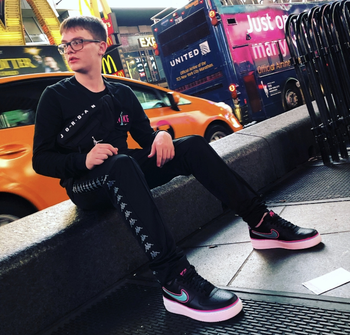 Oli Dundas in Times Square. 