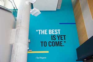 Wall that says: The best is yet to come